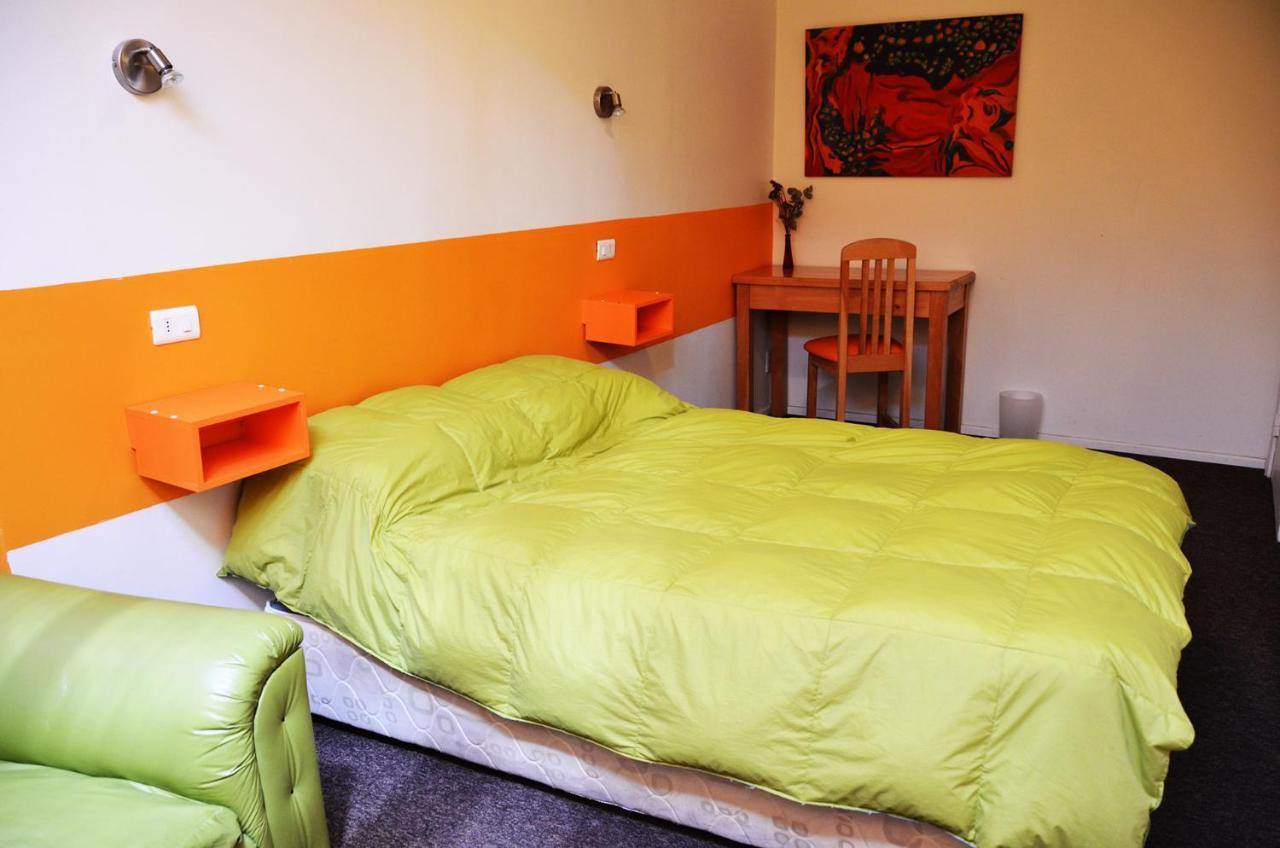 El Patagonico Hostel Puerto Natales Extérieur photo